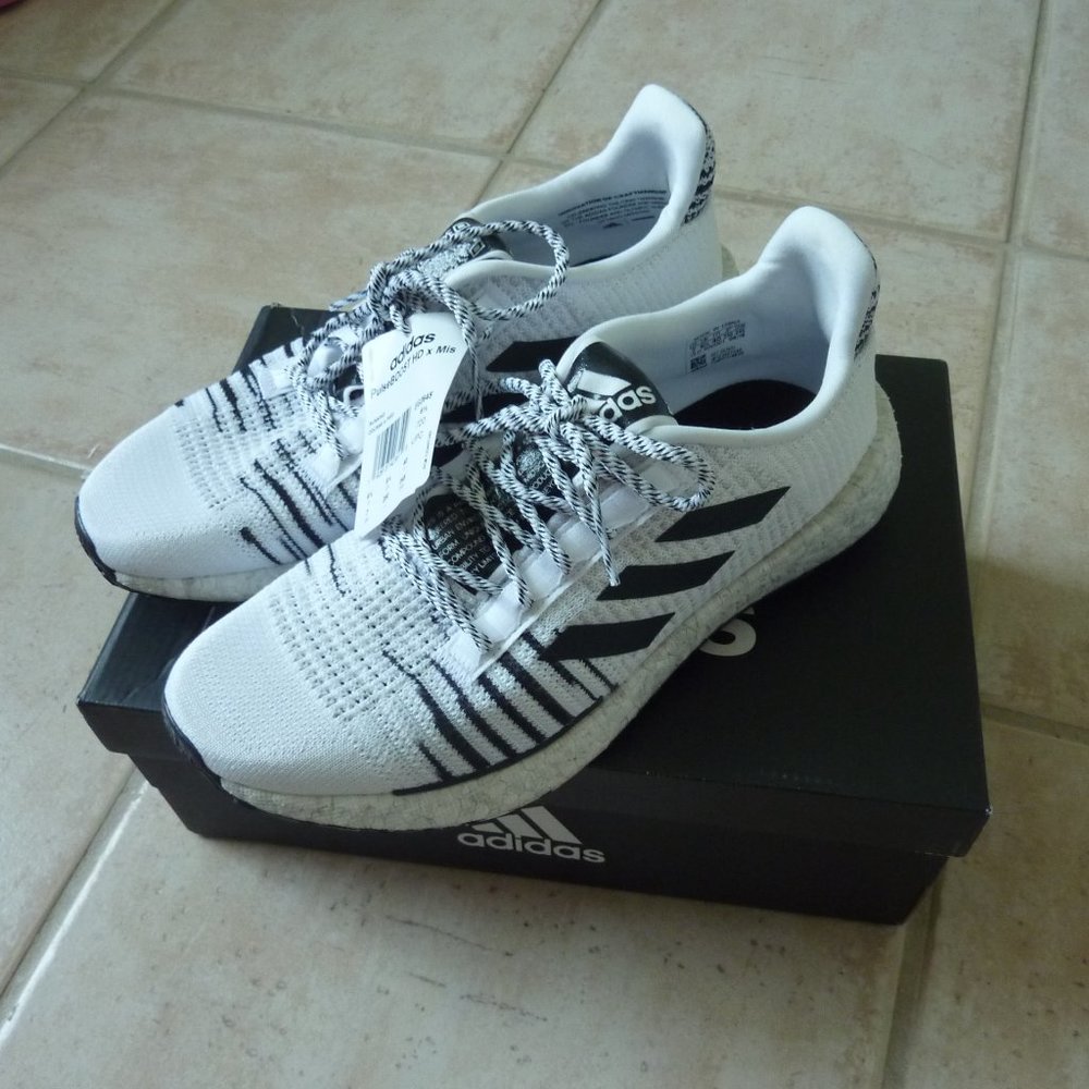 PULSEBOOST HD X MISSONI Running Shoes (7) - White